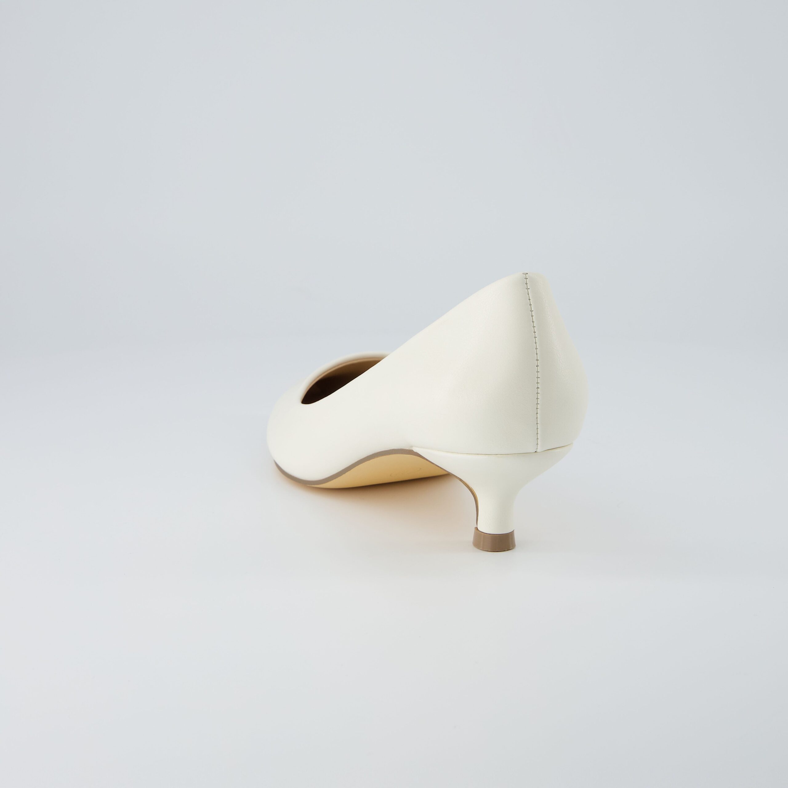 Bay Kitten Heel Pump - Image 17