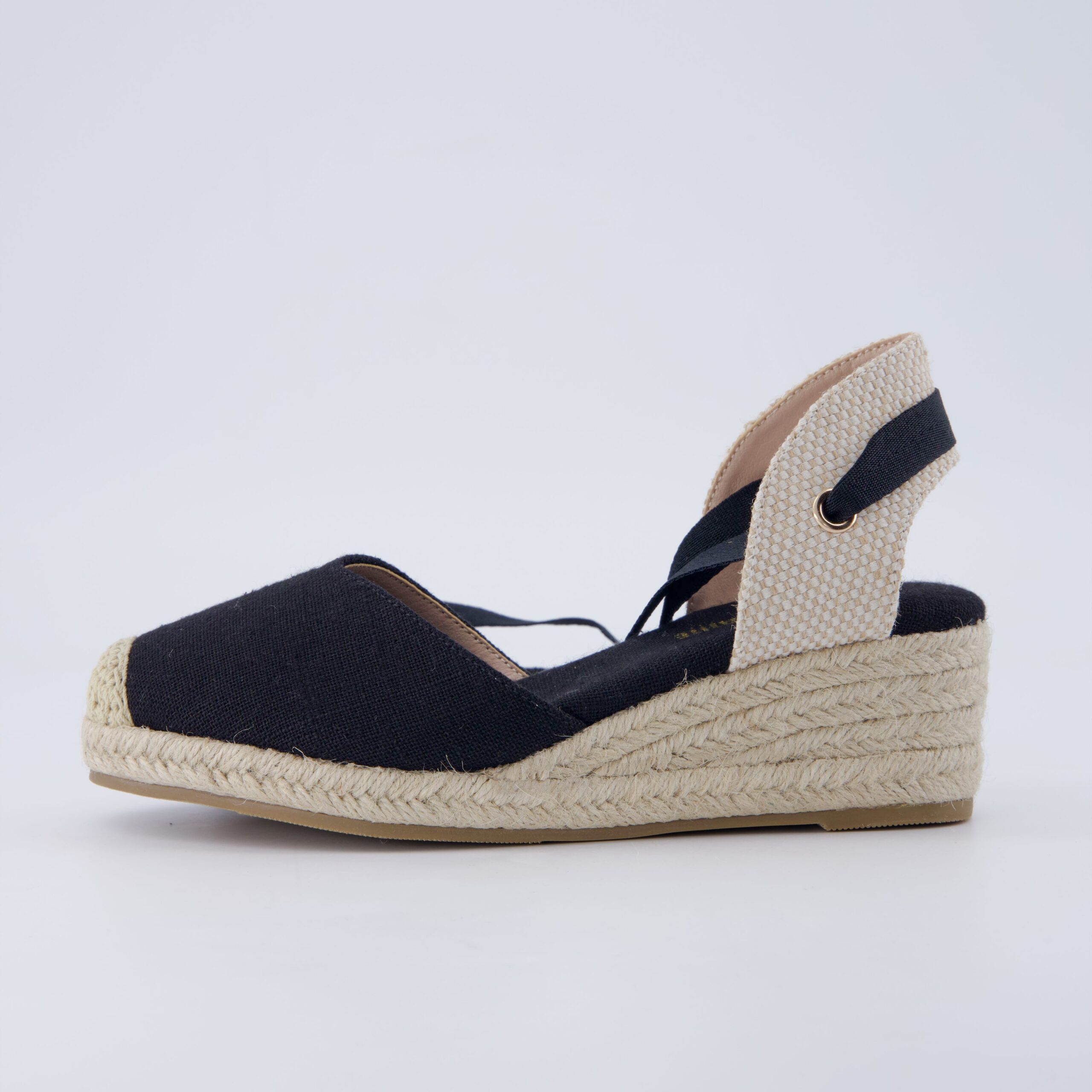 Bonita Platform Wedge Sandals - Image 14