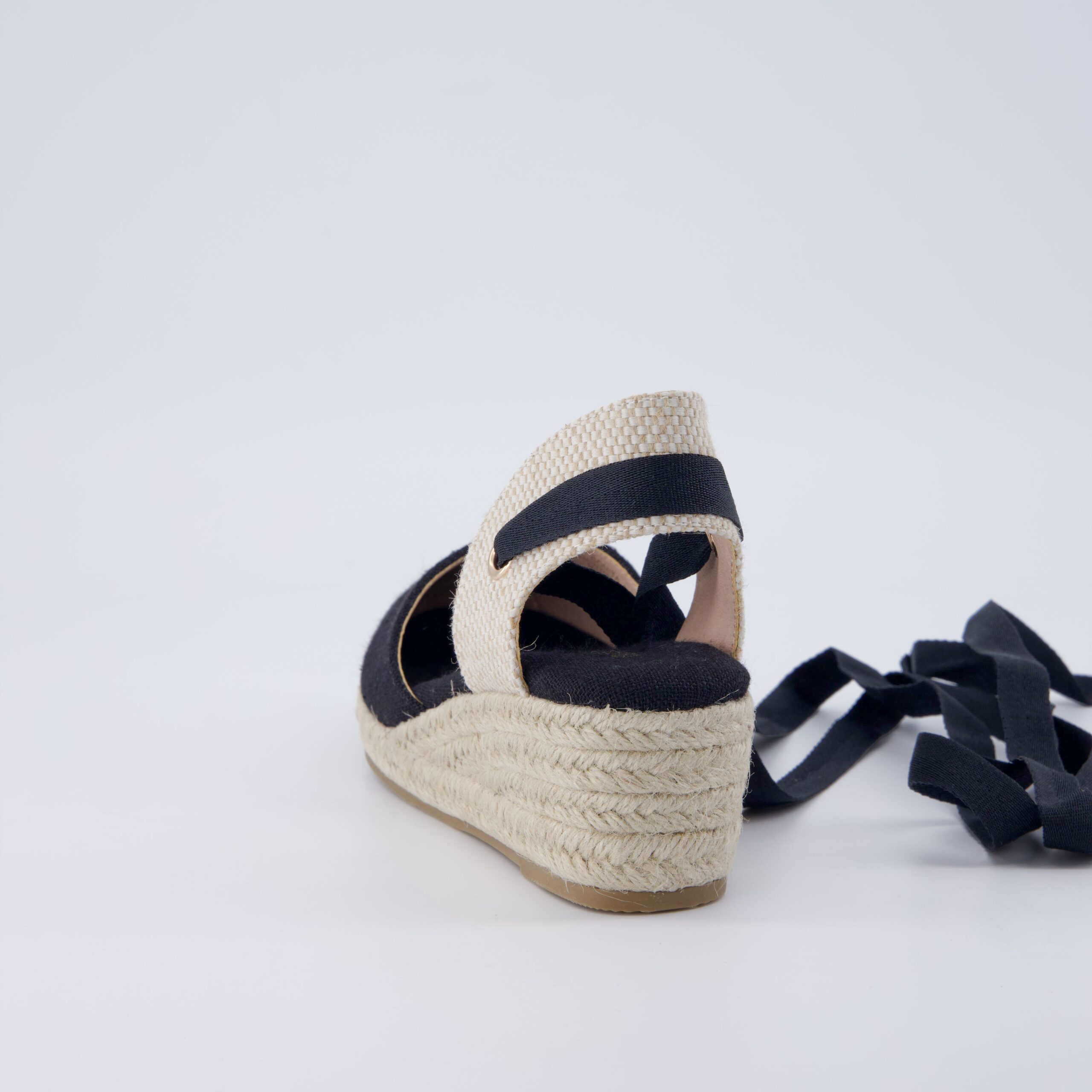 Bonita Platform Wedge Sandals - Image 18