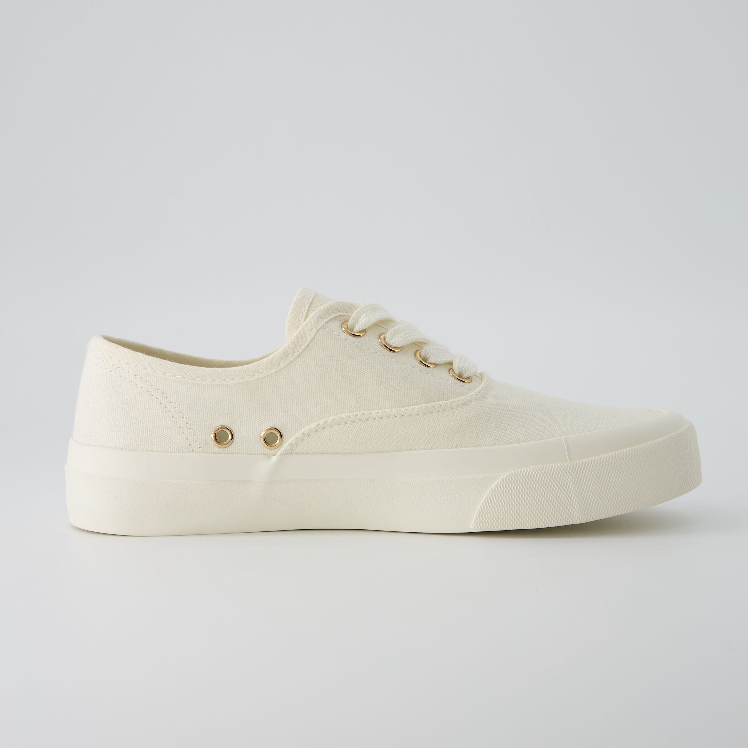 Freshman Canvas Lace-Up Sneaker - Image 4