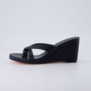 Mona Slip-On Lightweight Sandals