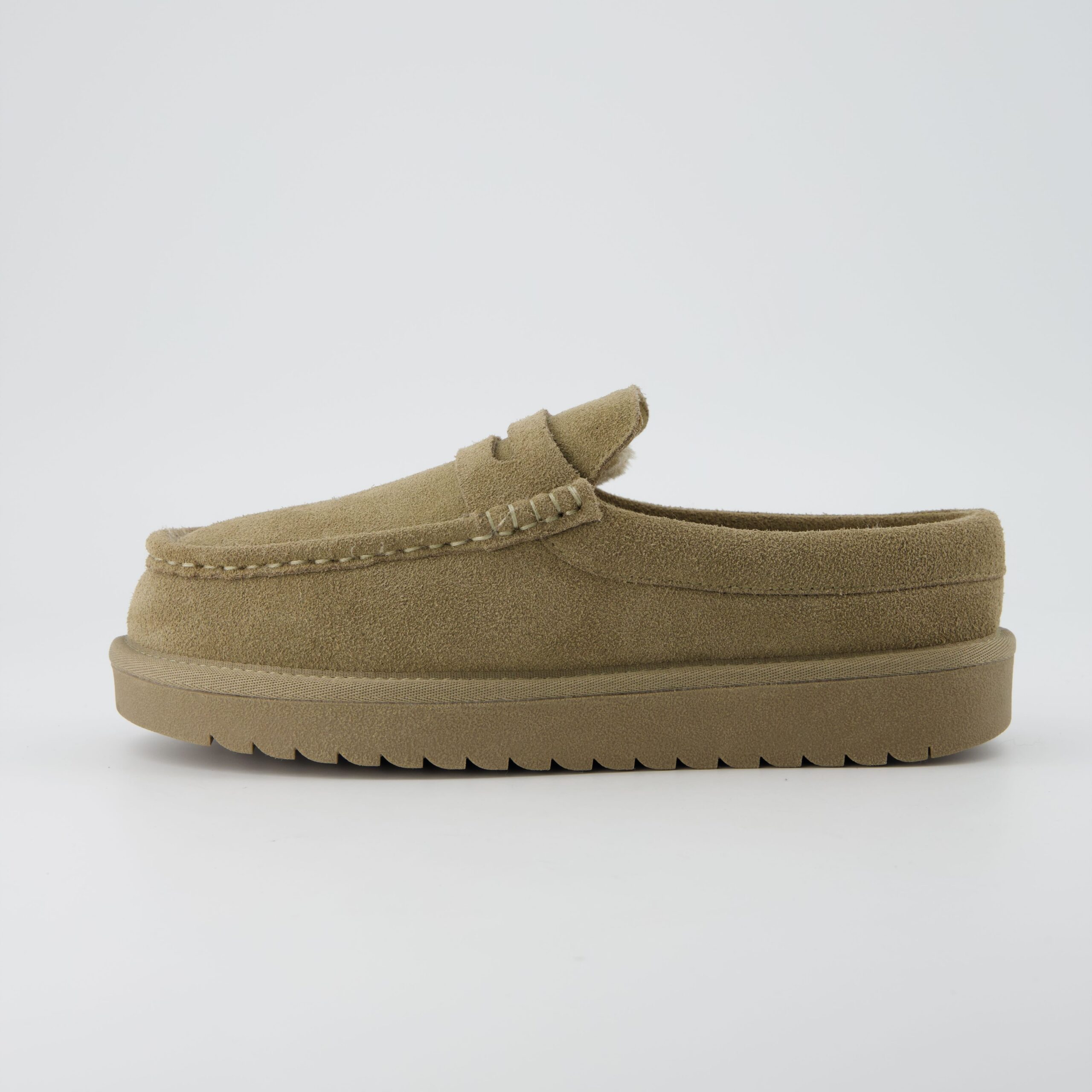 Ollie Suede Slippers - Image 27