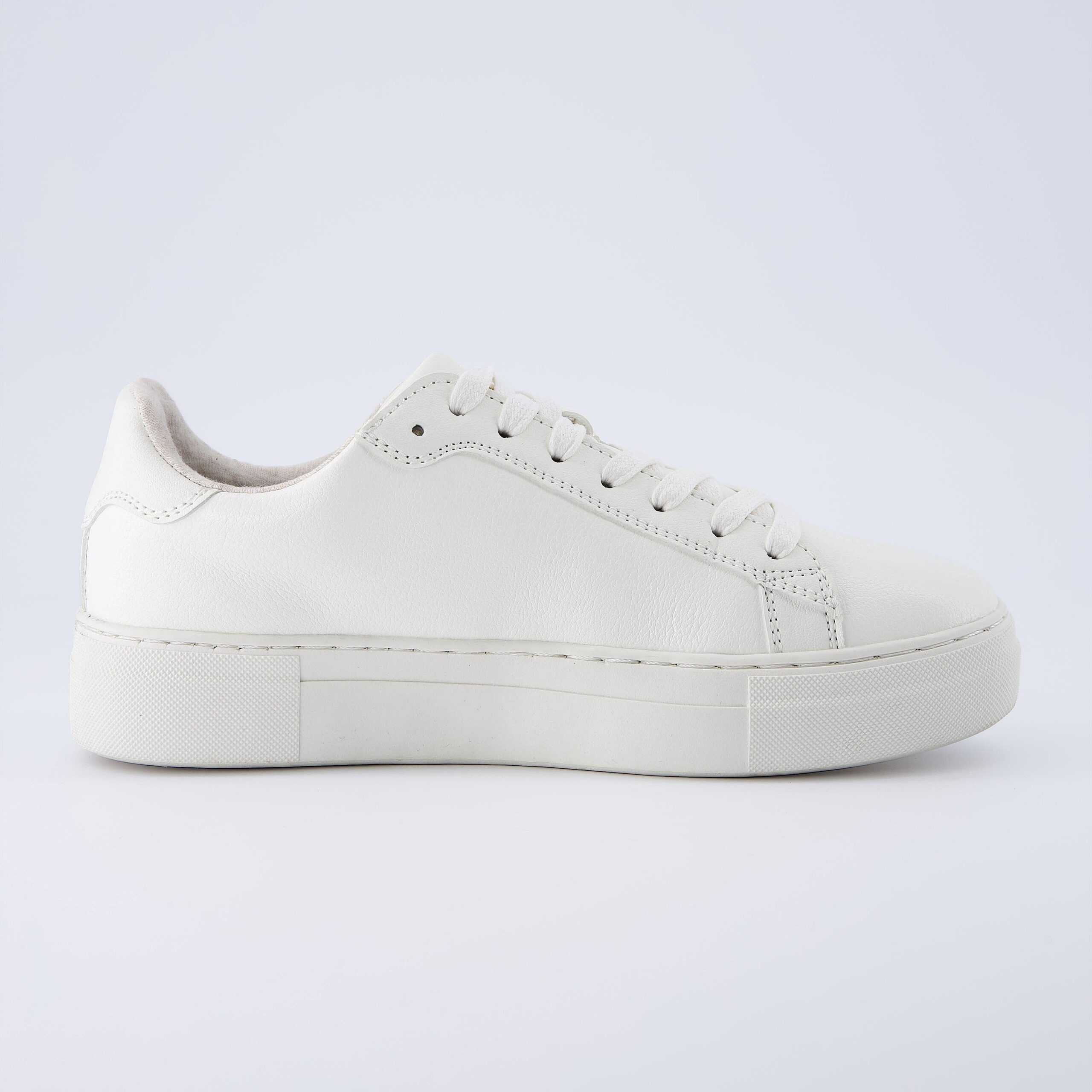 Roc Lace Up Sneaker - Image 3